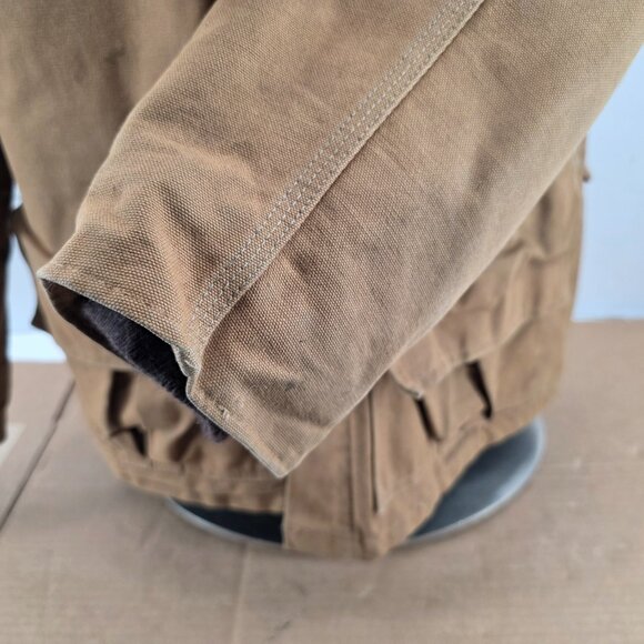 Vintage CARHARTT CB256 XL Hunting Jacket Blanket Lined Game Pouch Made in USA - Picture 7 of 13